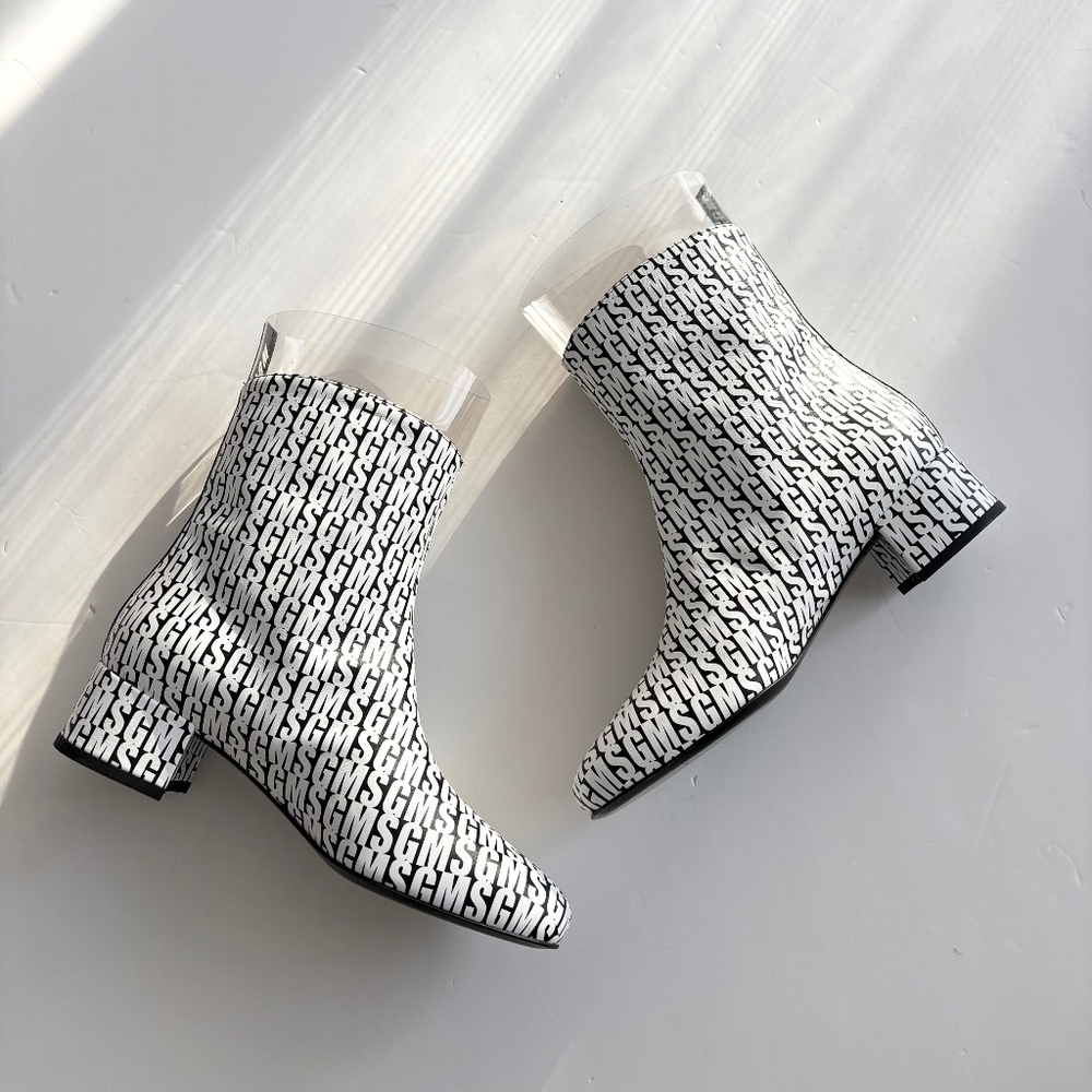MSGM logo print ankle boots